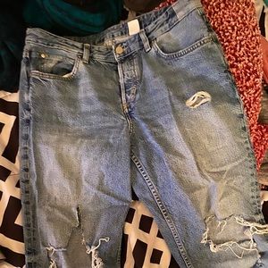 Size 6 Ripped Jeans